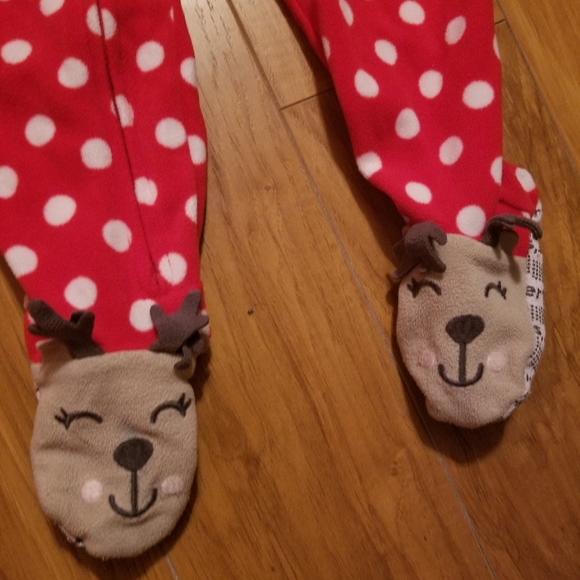 Carter's Reindeer Flannel Zip Up Sleepers Sz 12m - Picture 4 of 6